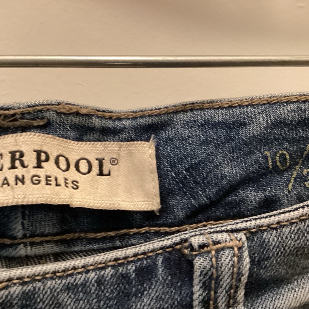 Women's Straight Leg Jeans - Blue